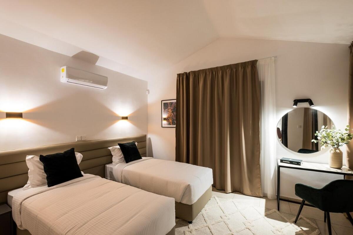Cocoon Luxury Villa In Coral Bay-3 Min To Beach Peyia Esterno foto