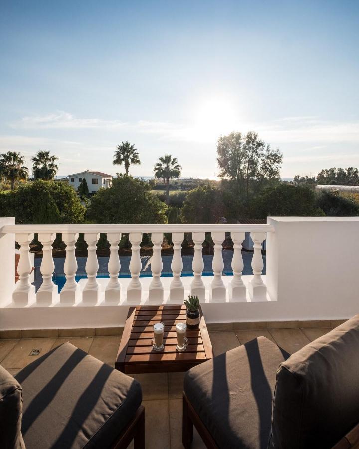 Cocoon Luxury Villa In Coral Bay-3 Min To Beach Peyia Esterno foto