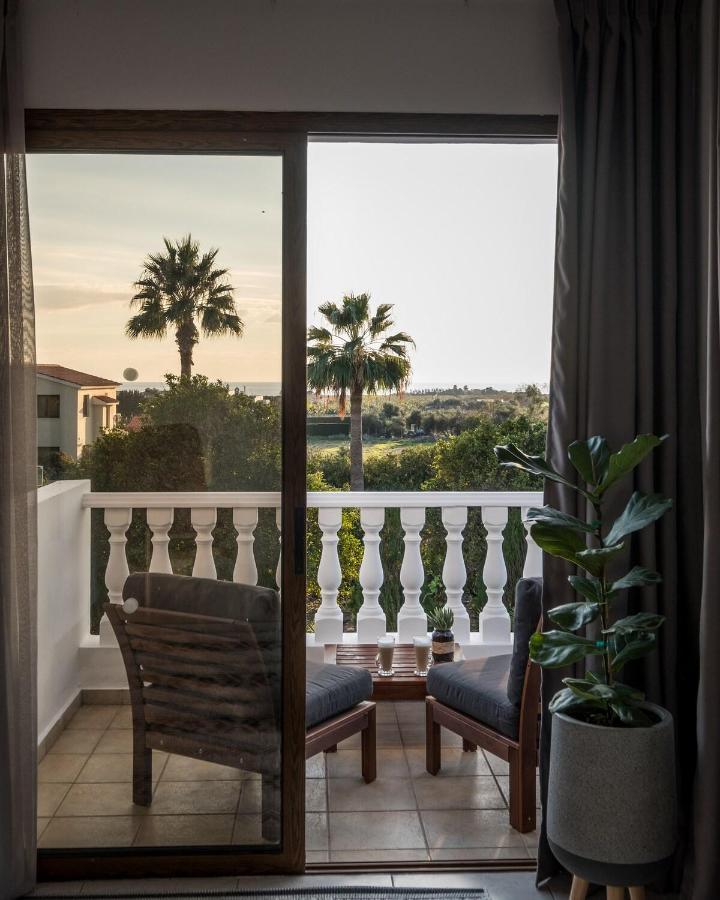 Cocoon Luxury Villa In Coral Bay-3 Min To Beach Peyia Esterno foto