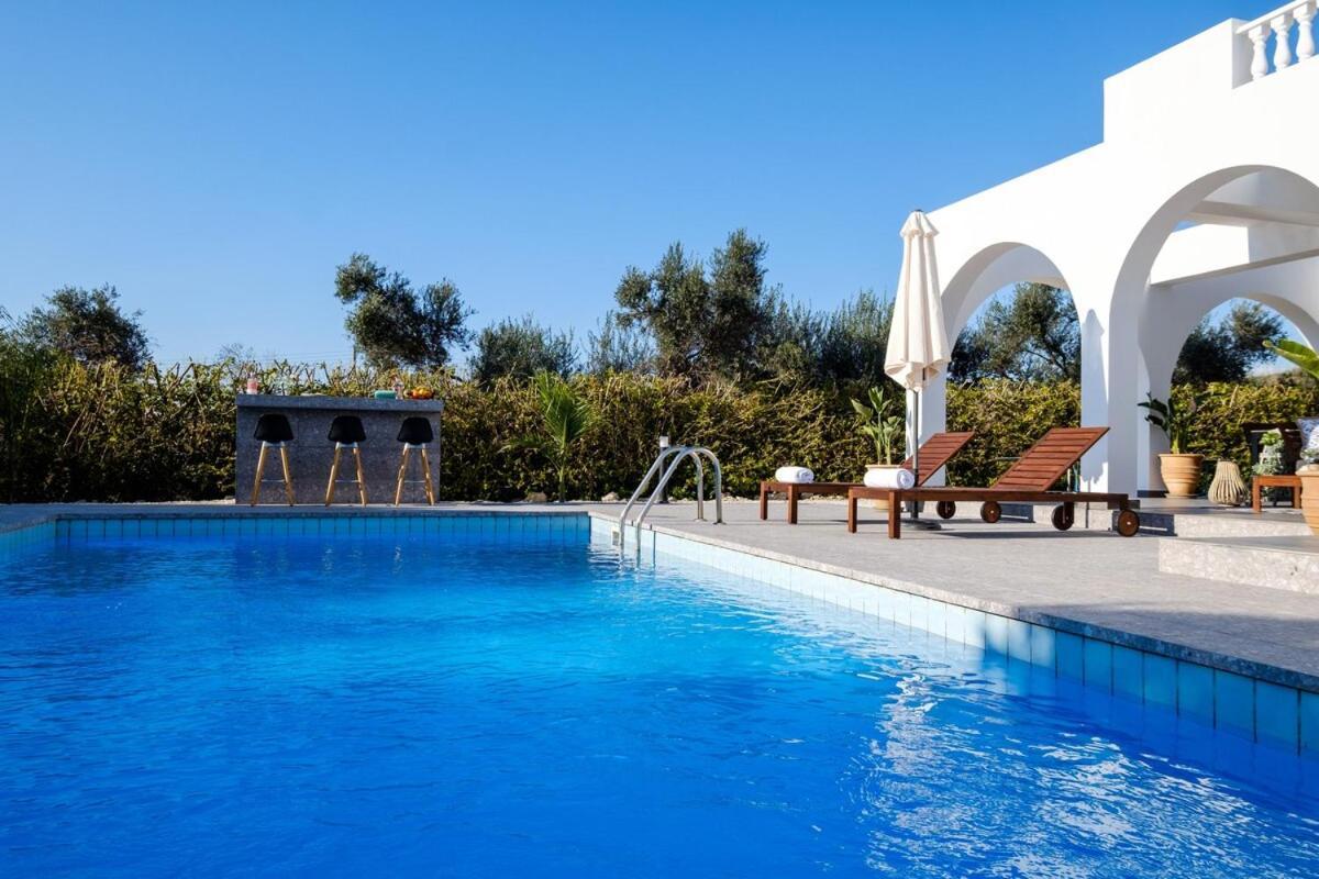 Cocoon Luxury Villa In Coral Bay-3 Min To Beach Peyia Esterno foto